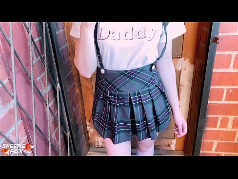 ❤️ Alumna chupa profundamente o seu pau e fode en vez de clases. ️❌ Vídeo de sexo a nós gl.novoporn.ru